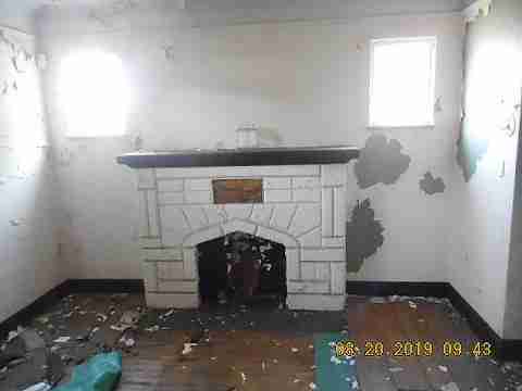 4854 Phillip (25)_m.jpg